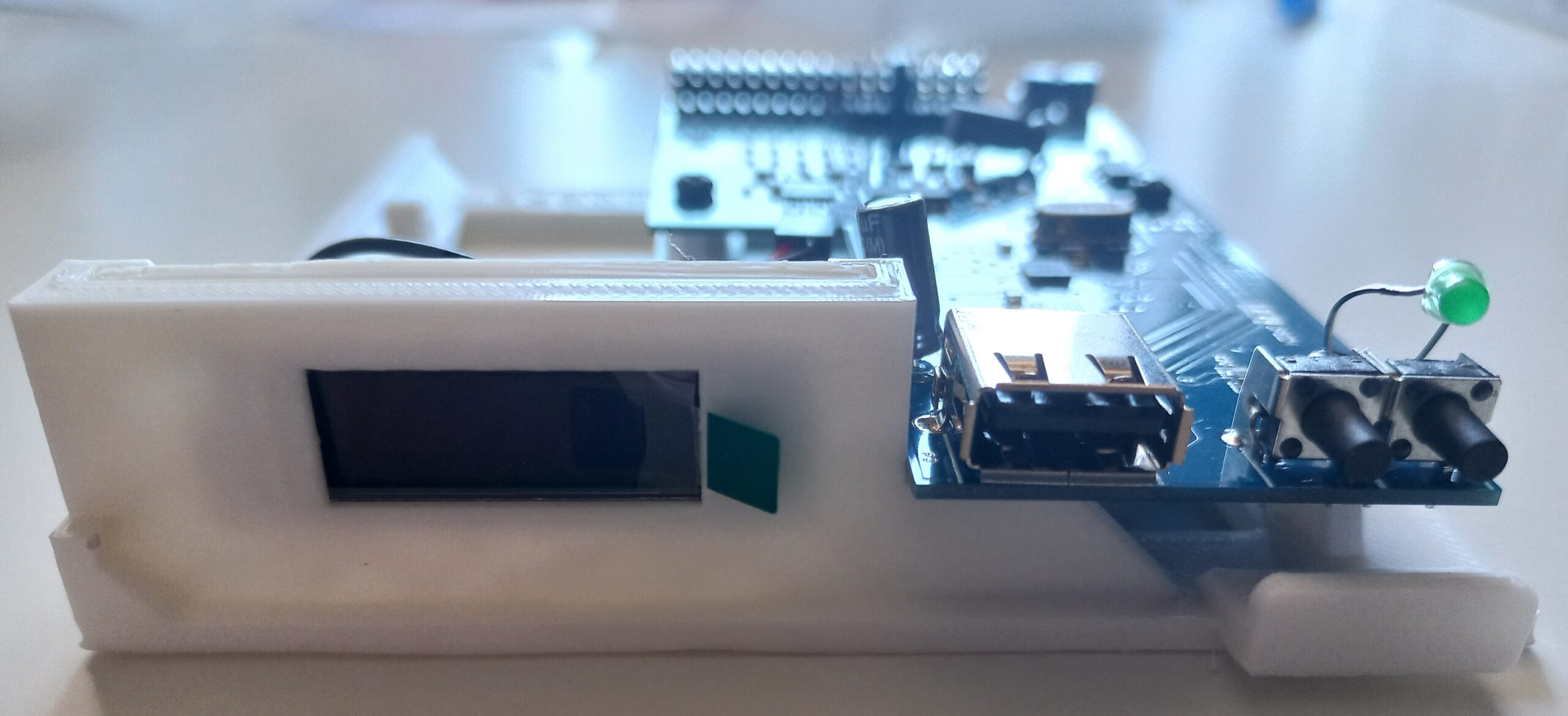Amiga 600 gotek emulatore floppy usb con display oled (2)